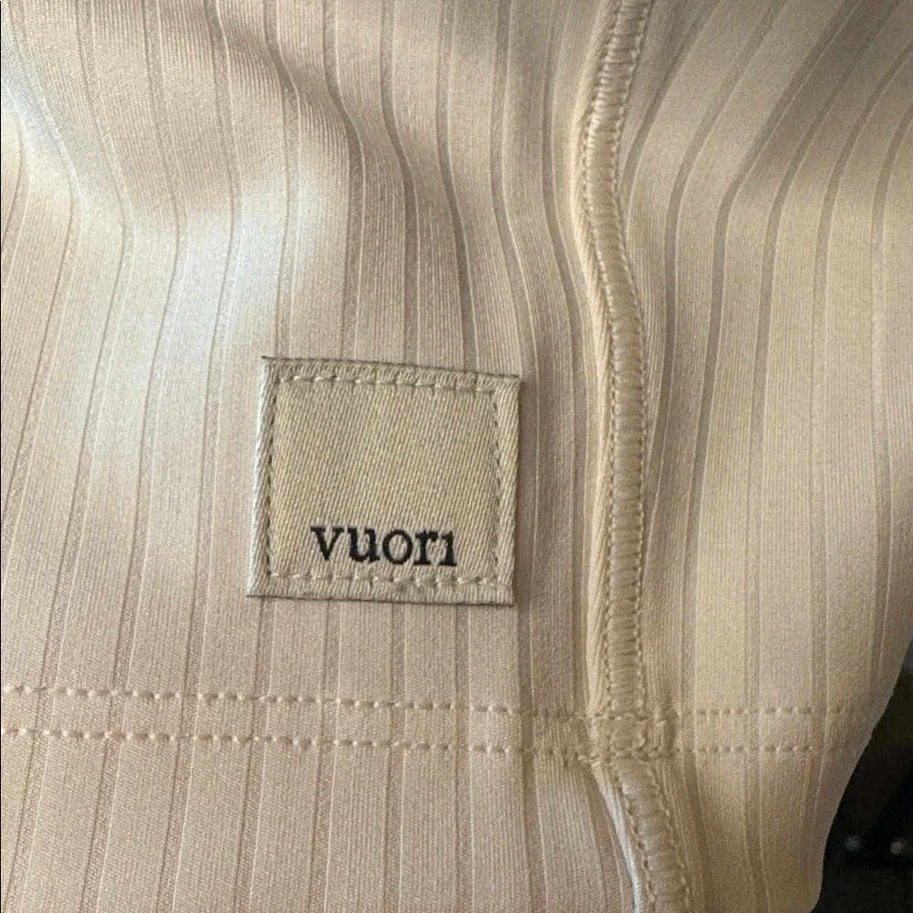 Vuori Inversion Rib Support Tank - Picture 2 of 4